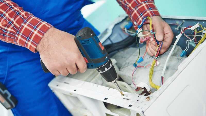 Karapürçek Termoteknik Termoteknik çamaşır makinesi kart tamiri – Su almama arızası orijinal parça ile giderildi. - Teknik servis örneği